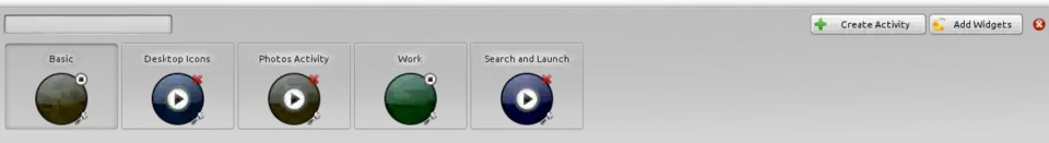 The Activity Manager plasmoid.