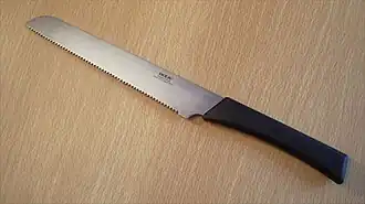 Bread knife