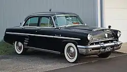 1953 Mercury Monterey 4-door sedan