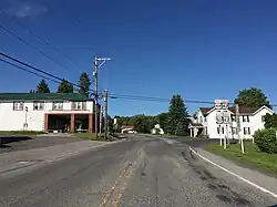 View east along US 50 entering Mount Storm