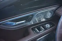 The inside door handle of the 2nd Gen Lincoln Nautilus in China
