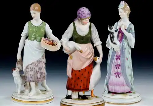 Figurines by Jacob Ungerer: „Gardener Girl with Dog“, „Goose Girl“, „Lady with Cat“, 1902