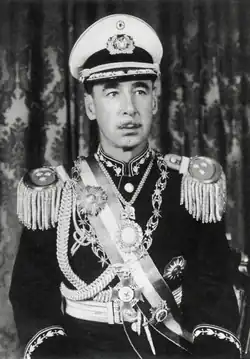 Portrait of Alfredo Ovando in military and presidential regalia