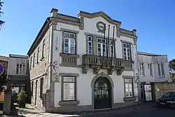 Associação Familiar Vimaranense Building