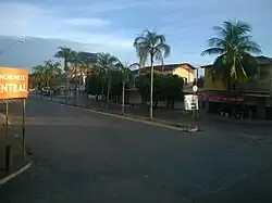 Avenue Tancredo Neves