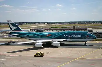 A Boeing 747-400 (B-HOY) in Asia's World City special livery