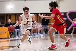 A Yellow Jackets men's basketball game in 2022