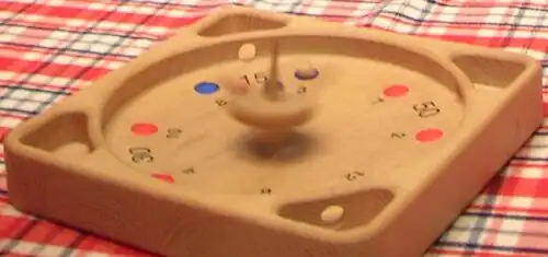 Image 9A bauernroulette game (from List of wooden toys)