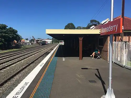 Bomaderry railway station