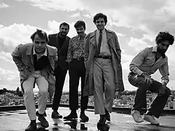 Capitão Fausto in 2022. From left to right: Domingos Coimbra, Manuel Palha, Salvador Seabra, Tomás Wallenstein and Francisco Ferreira.