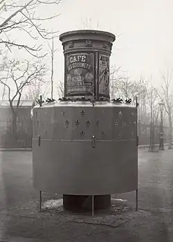 Colonnes Rambuteau with screen, Paris, c. 1865
