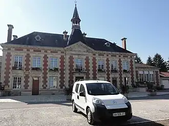 The town hall in Charny-sur-Meuse