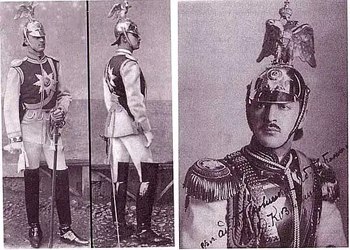 Officers of the Chevalier Guard. In left (1–2) is Gustaf Mannerheim