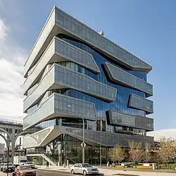 Henry R. Kravis Hall, Columbia Business School, New York (2022)