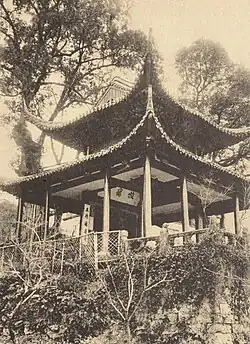 Hangzhou's Crane-Releasing Pavilion (1922)