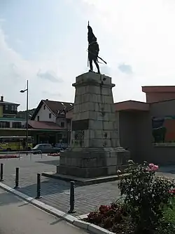 Donji Milanovac Monument