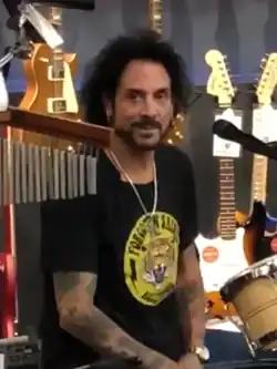 Deen_Castronovo_2018_(cropped).png