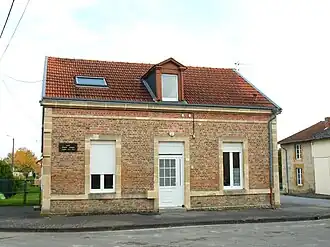 The town hall in Dricourt