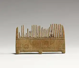 Ancient Egyptian comb, c. fifteenth century BC