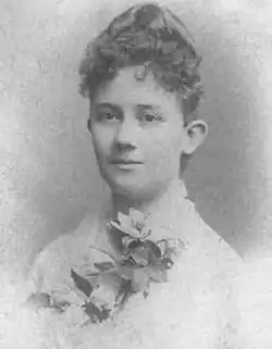 Elsie Reasoner Ralph, War correspondent, sculptor, (April 25, 1878 – April 29, 1913)