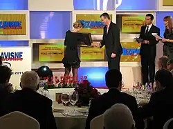 Esad Hecimovic accepting the Journalist of the Year Award in Banja Luka, 2011.
