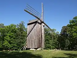 Ülendi windmill