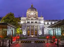 Government Buildings façade in the evening.