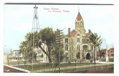 Courthouse facade shown on postcard from  1910