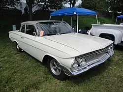 1961 Chevrolet Biscayne 2-Door Sedan (with non-standard wheels), front view