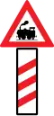 Level crossing without barrier in approx. 240m