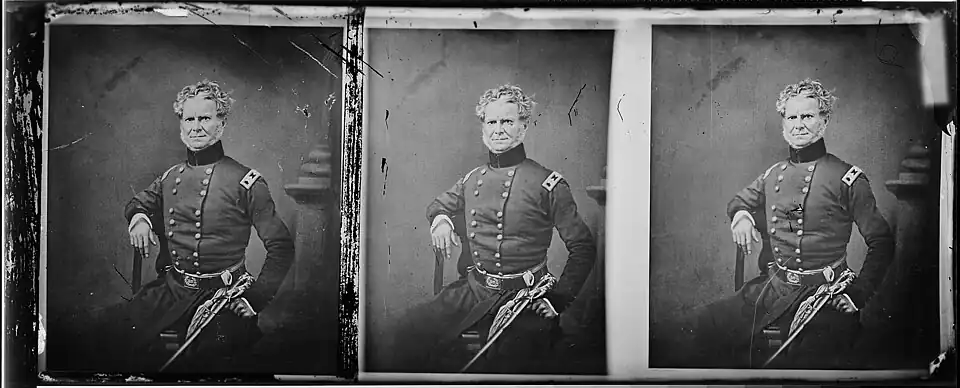 General William J. Worth; a related picture also by Brady can be found on the George Eastman House Collection website.[30]