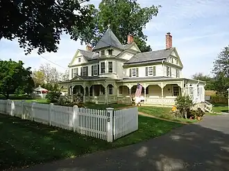 Queen Anne style house