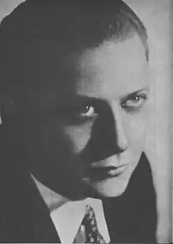 Héctor Stamponi in Mexico, 1943.