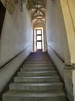 First straight stair in Toulouse.