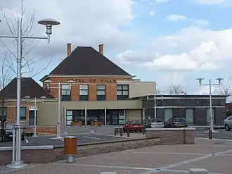 The town hall in Montigny-en-Ostrevent