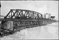 The bridge under construction.