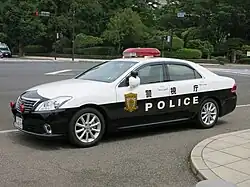 Toyota Crown: Mobile traffic patrol[Note 3]