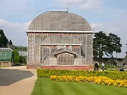 Photo of an old greenhouse in Nantes