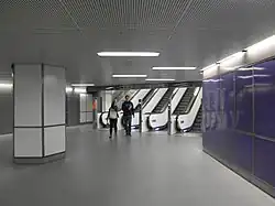 U2/U4 mezzanine