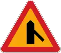 Traffic merge from right