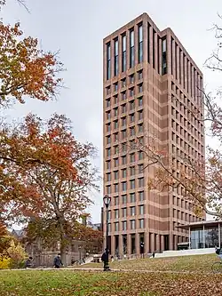 Kline_Biology_Tower_(54106005346)