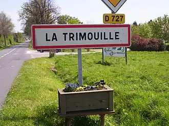 Entering La Trimouille on the D727 road &nbsp;