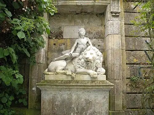 Force enslaved by love