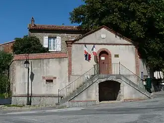 The town hall in Lagarde