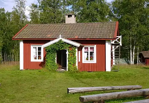 Luossa cottage, celebrated in the song "Omkring tiggarn från Luossa" (Around the beggar from Luossa), published in the 1917 Svarta ballader.
