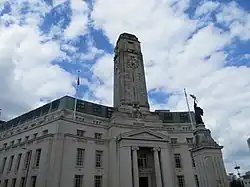 Luton Town Hall building, war memorial in foreground