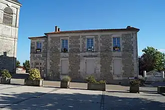 Town hall of Pissotte