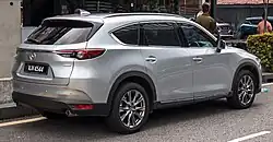 Rear view (pre-facelift)