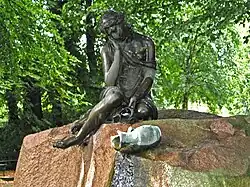 Statue's copy in Glinik