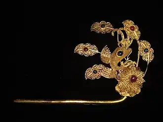 Ming dynasty gold chai